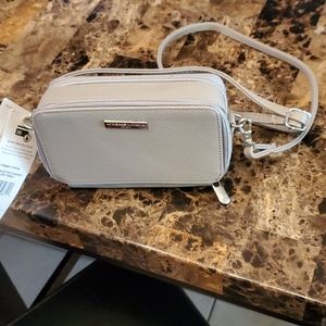 Adrienne Vittadini charging wallet